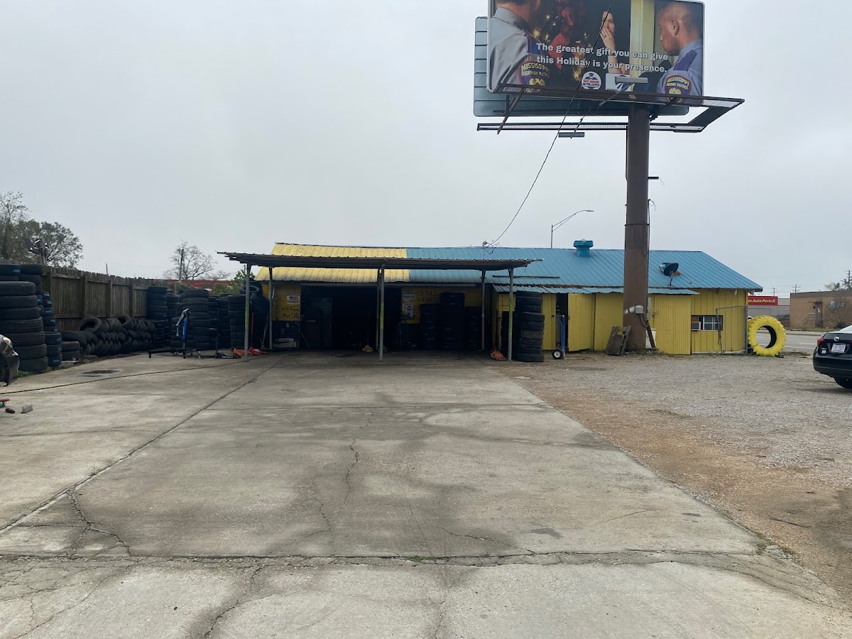 Brother's Used Tires - Brother's Used Tires Tire Repair in Gulfport, MS photo
