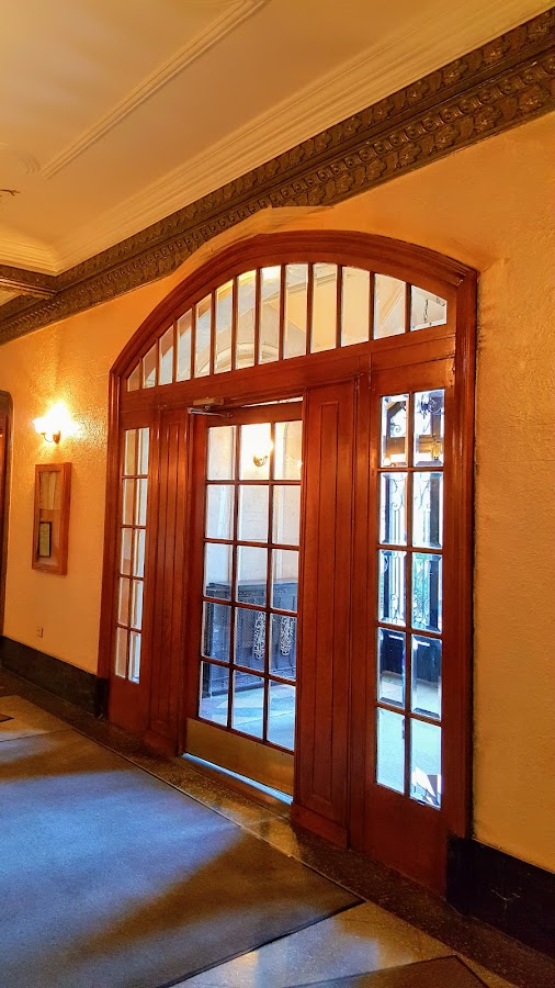 D & D Furniture Finishers