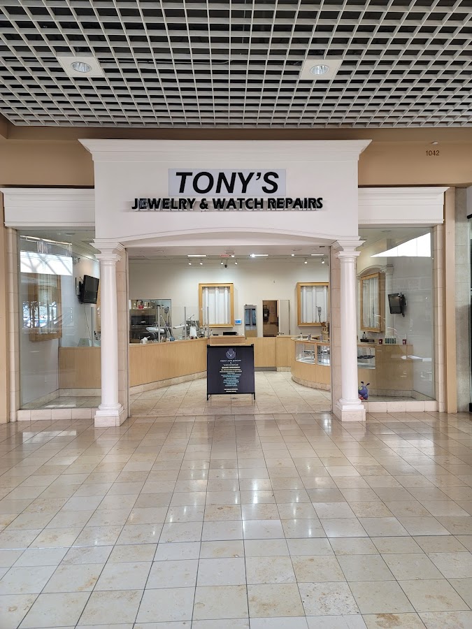 Tony's Jewelry and Watch Repairs at Superstition Springs