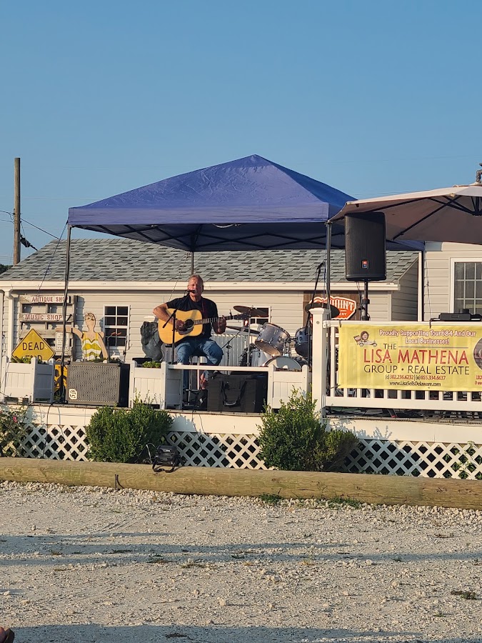 Frantic Frets Guitar Shop & Music Store & Antiques Shop Milton, Delaware