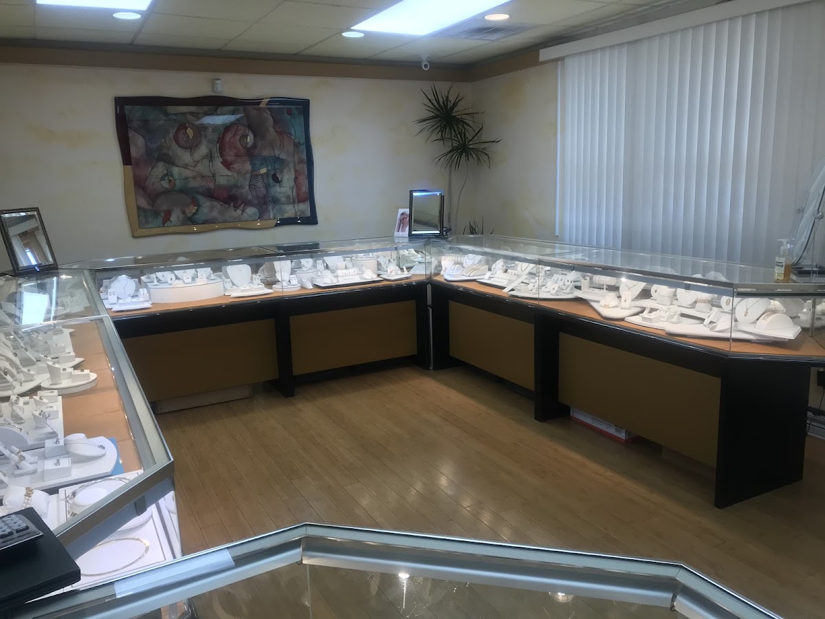 Diamonte Jewelers Ltd