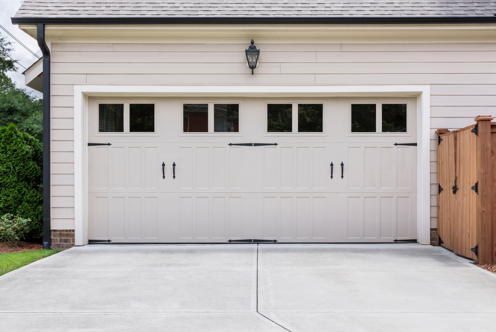 Superior Garage Doors - Superior Garage Doors Garage Door Opener Repair in Sterling Heights, MI photo