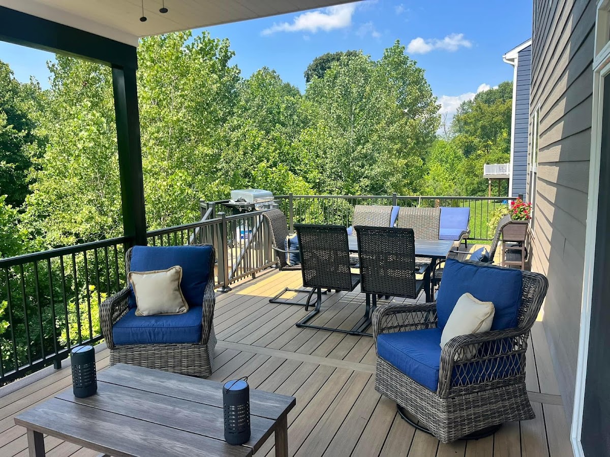 OE Decks & Outdoor Living