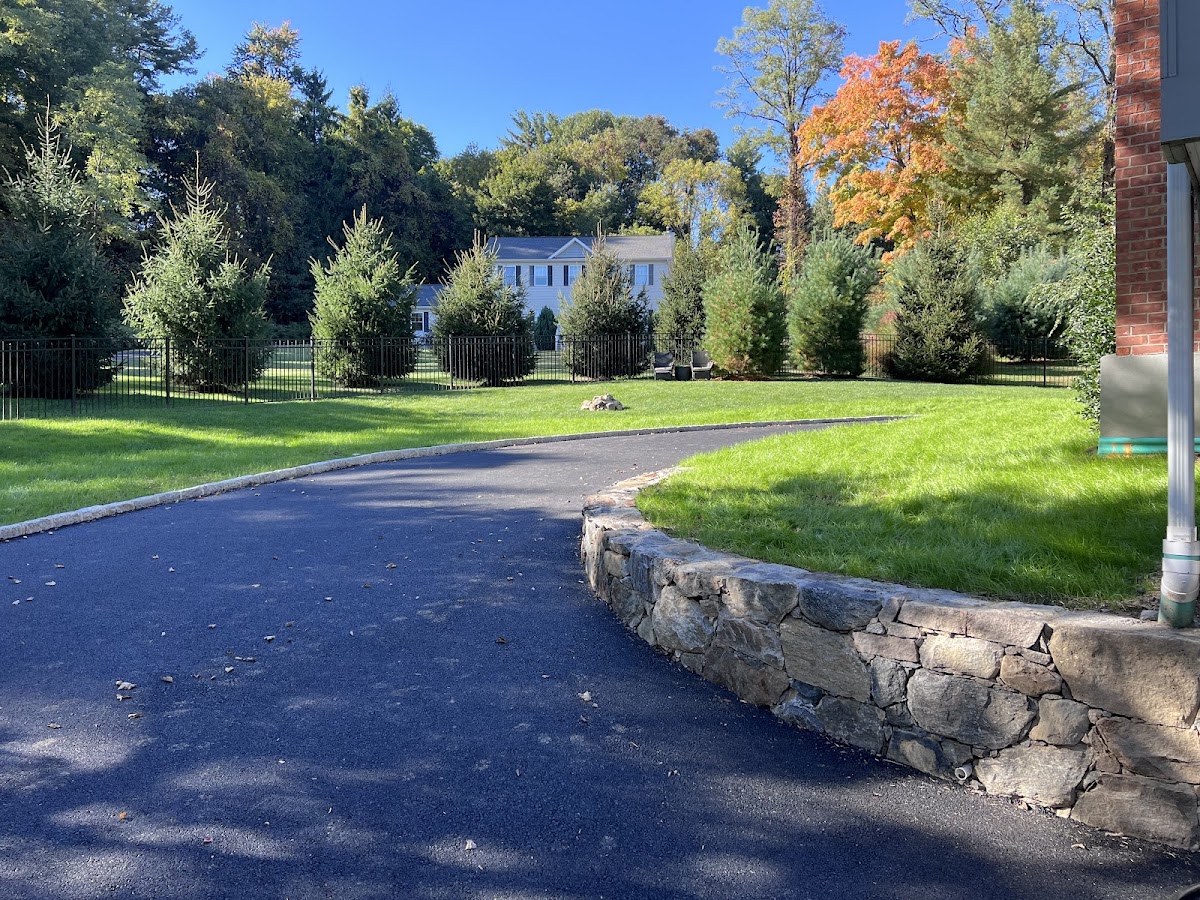 Westchester Paving & Mason Crp