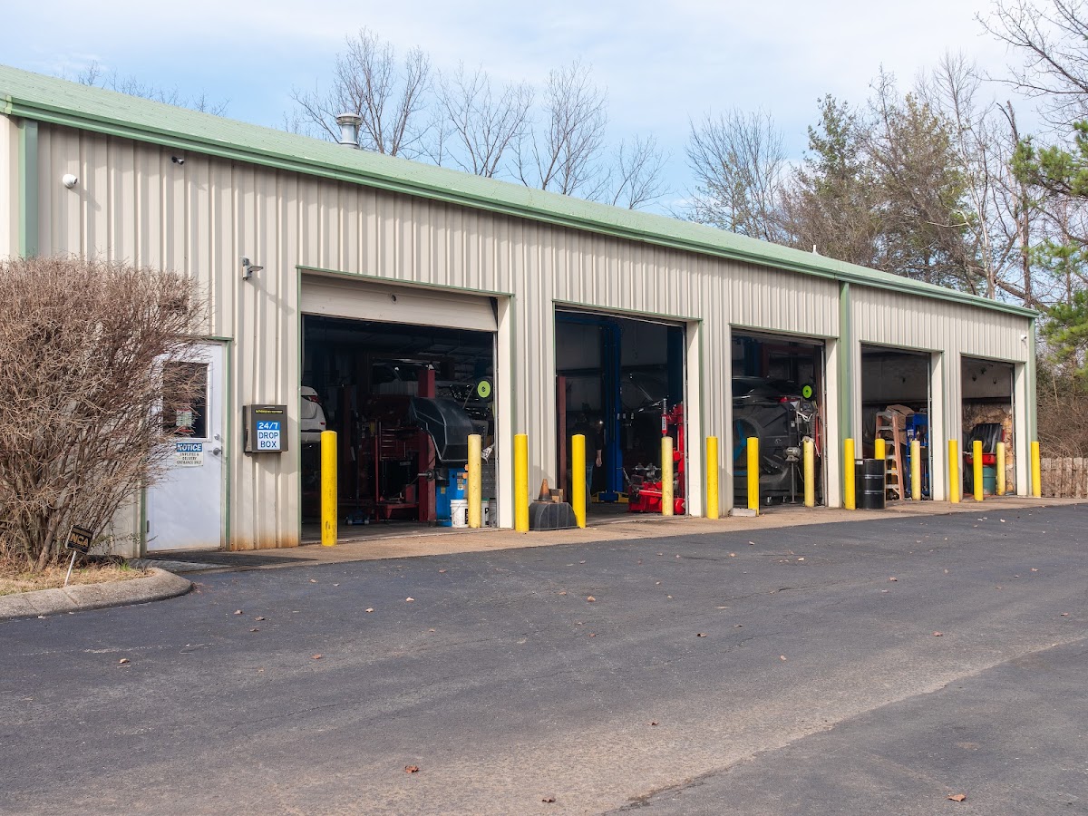 Grassland Car Care Center