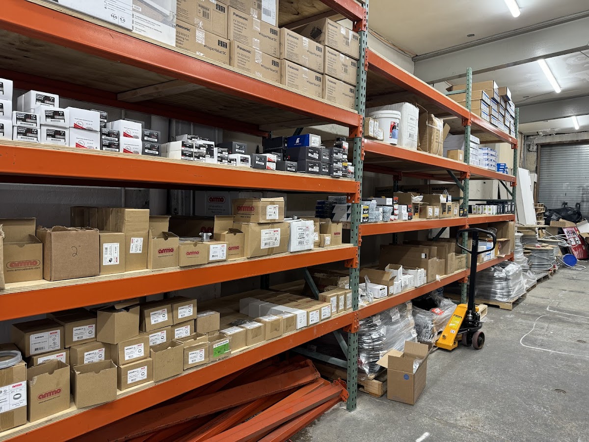 Circuit Supply - Circuit Supply Outlet Repair in Elizabeth, NJ photo