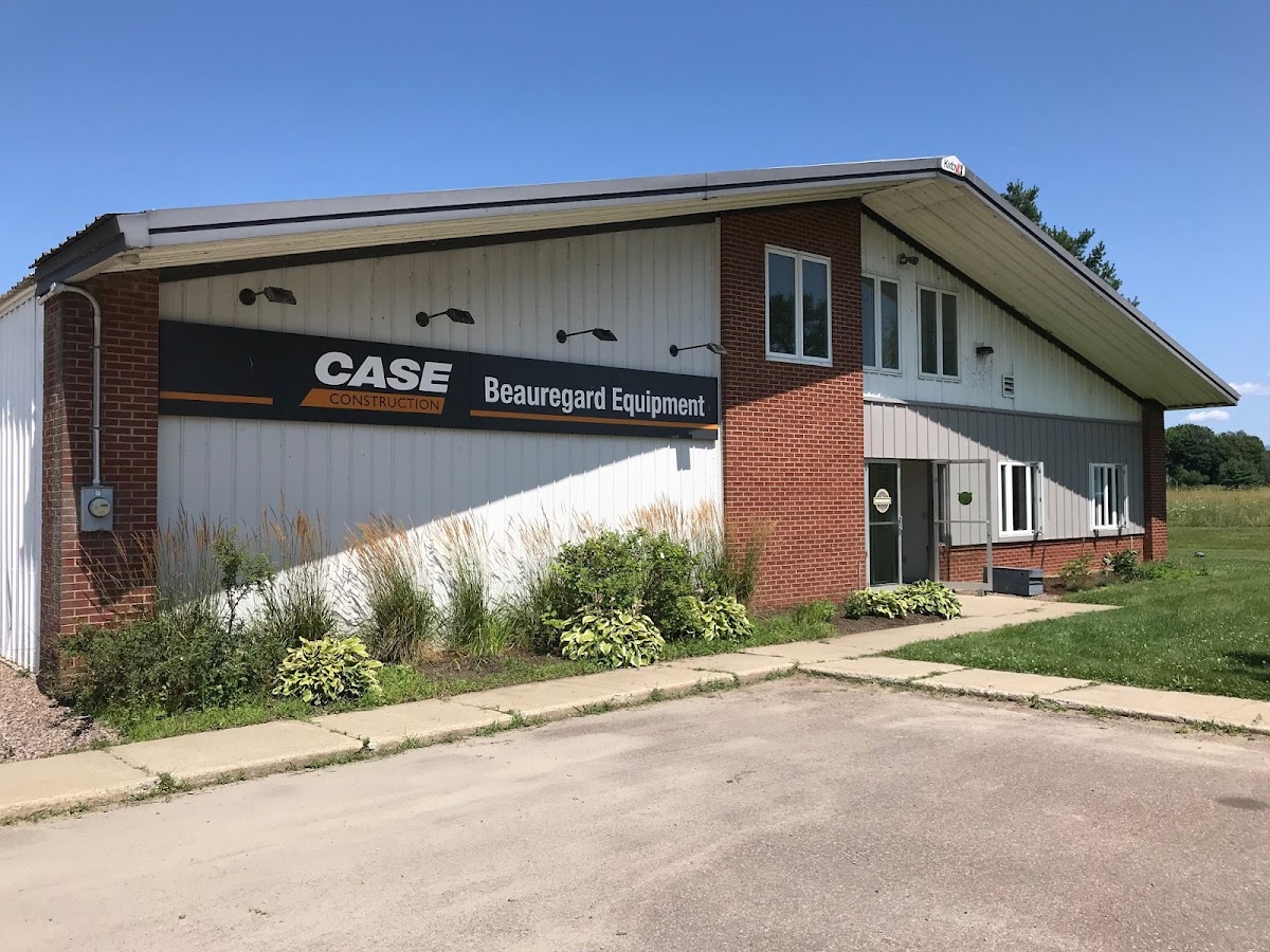 Beauregard Equipment - Beauregard Equipment Trash Compactor Repair in Colchester, VT photo