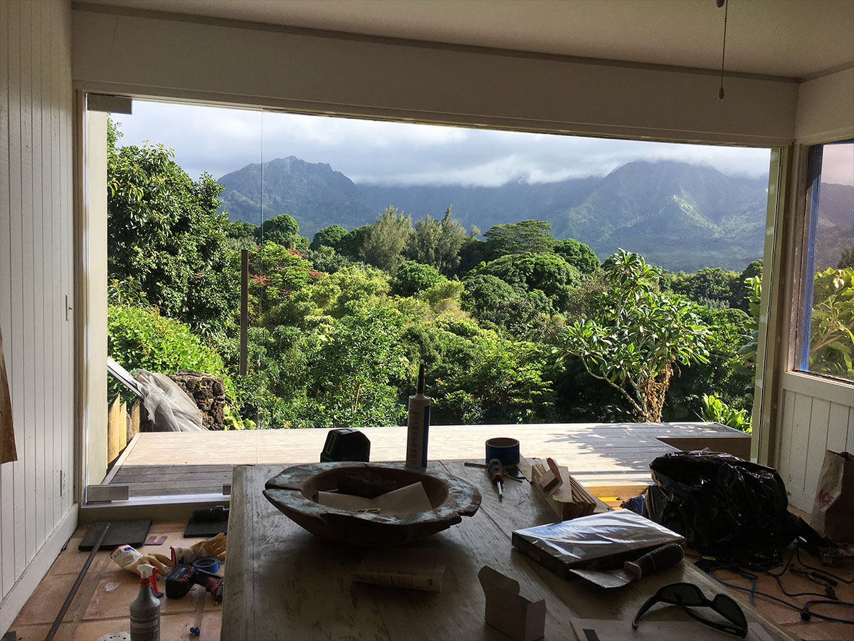 Pacific Mirror & Glass LLC - Pacific Mirror & Glass LLC Shower Door Repair in Kapaʻa, HI photo