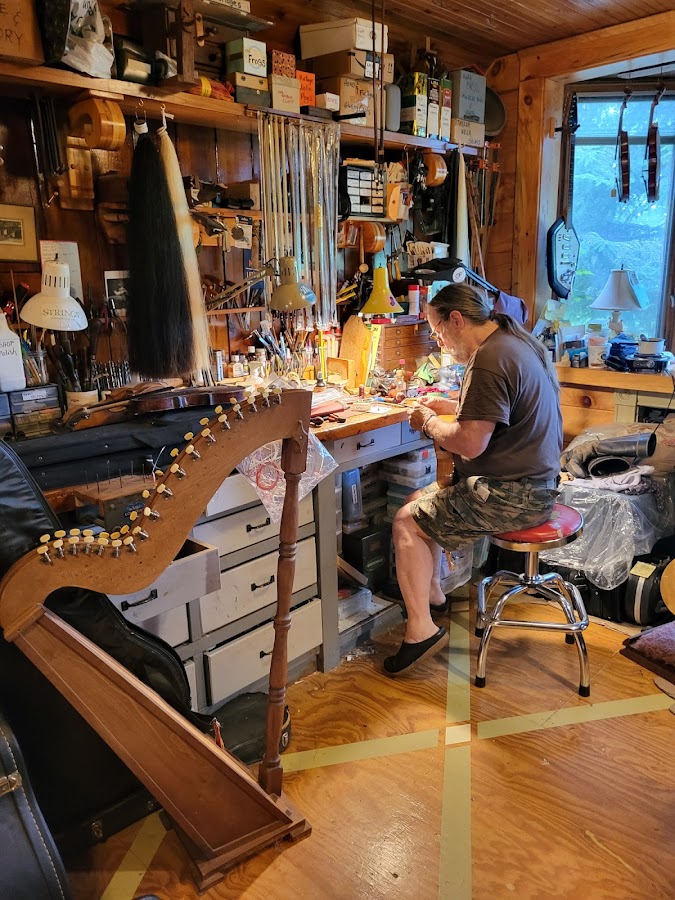 Obbligato Violin and Guitar Shop