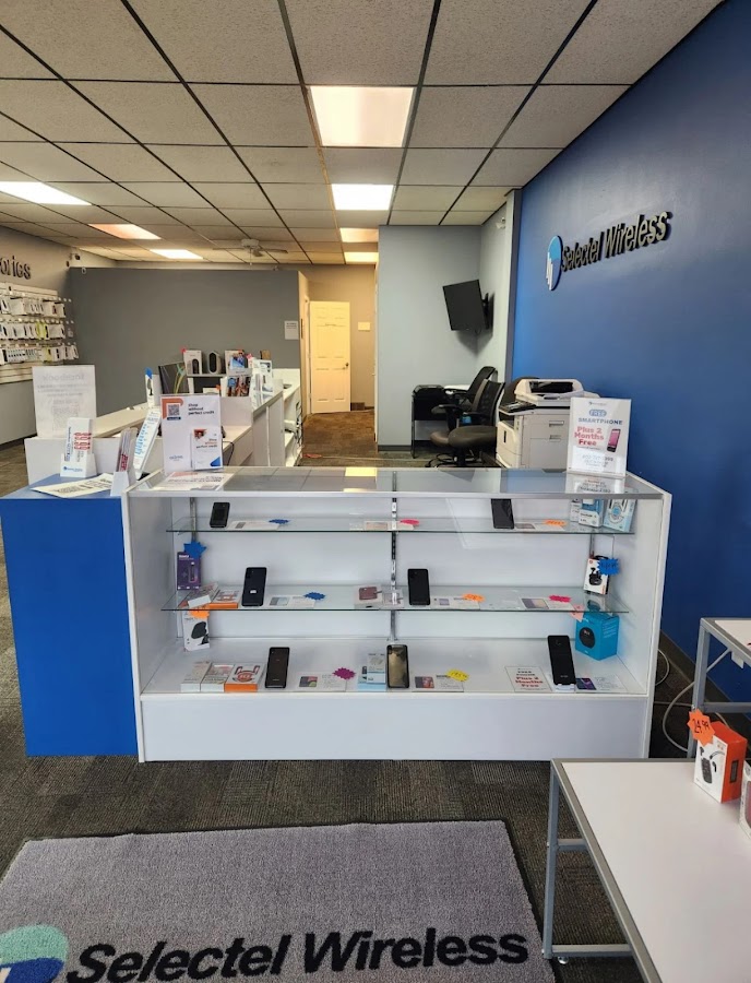Selectel Wireless Fremont NE - Selectel Wireless Fremont NE Camera Repair in Fremont, NE photo