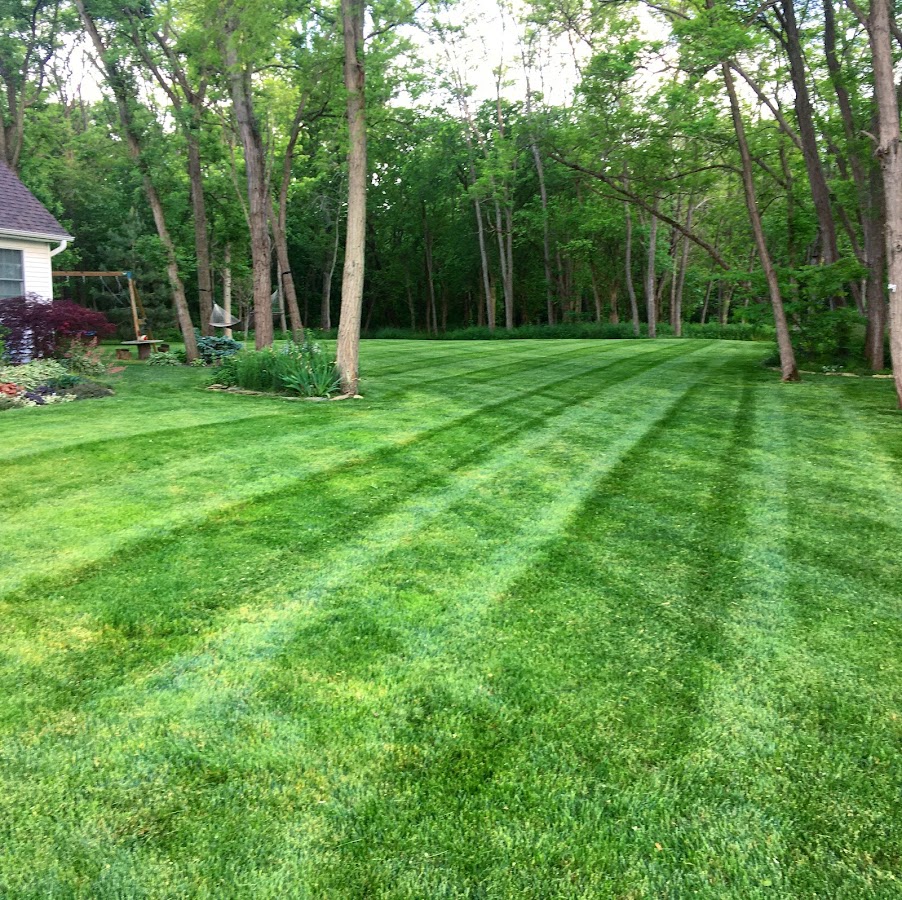 Red Line Lawn Care