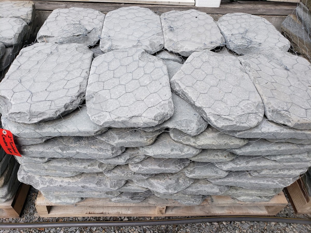 Stonehenge Hardscapes