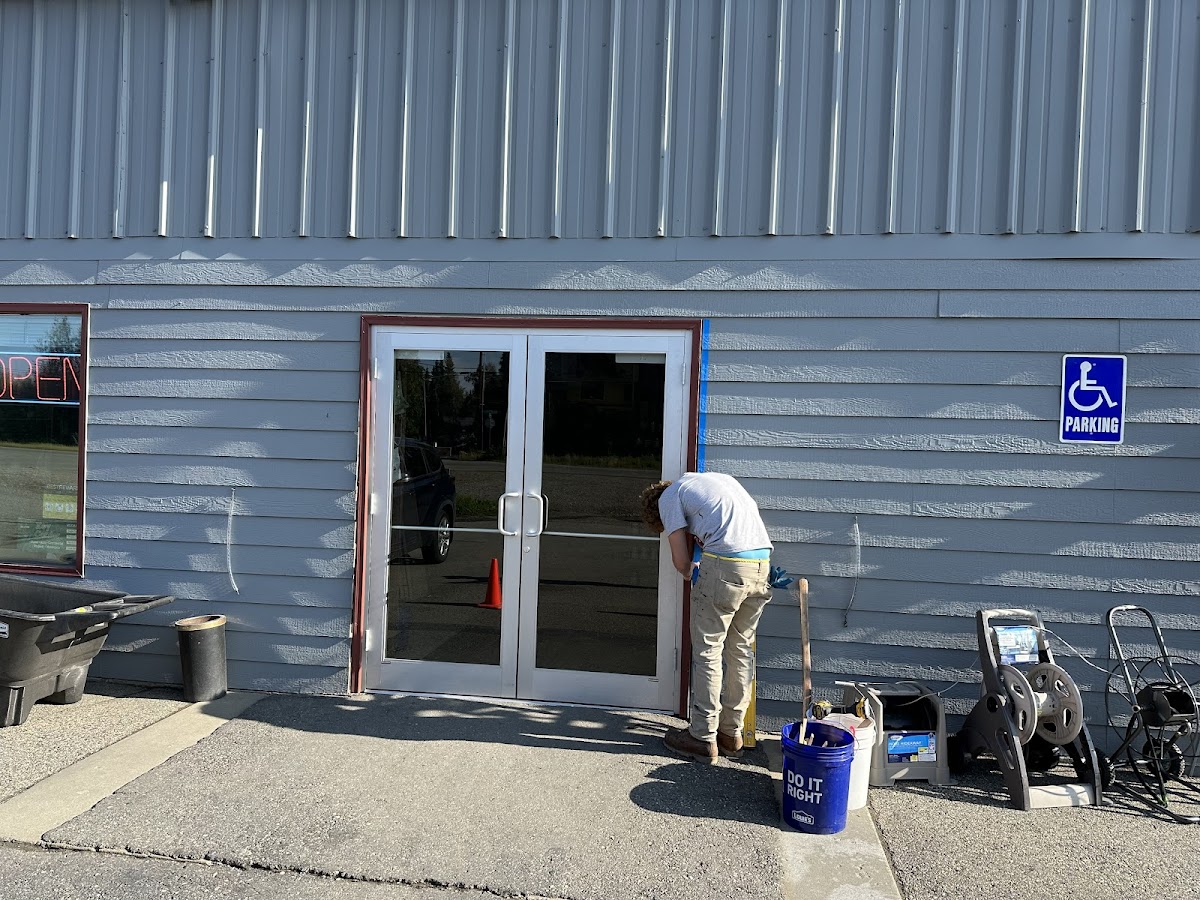 Hoffer Glass - Hoffer Glass Bathtub Repair in Fairbanks, AK photo