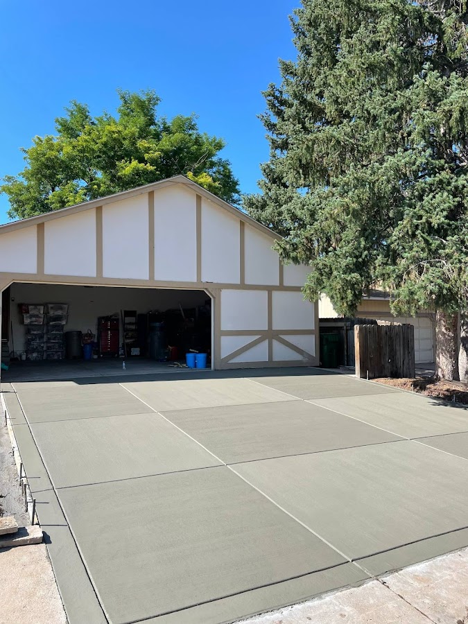 Blitz Concrete - Blitz Concrete Driveway Repair in Denver, CO photo