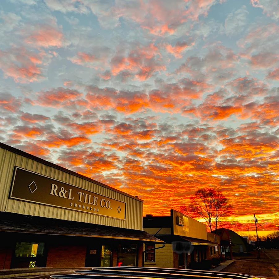 R & L Tile Co Inc. General Contractor in Altoona, WI photo