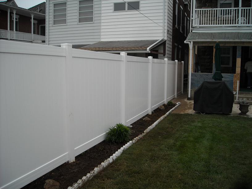 Don L. Castillo Jr. The Fence Guy