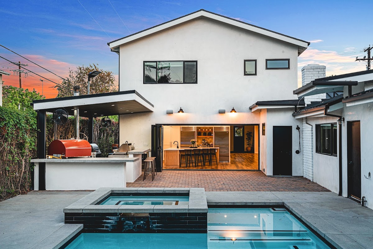 Cutting Edge Landscape Design