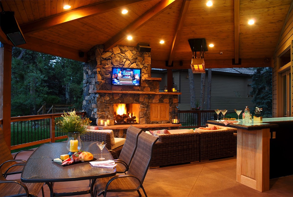 Rolling Ridge Deck Co Inc