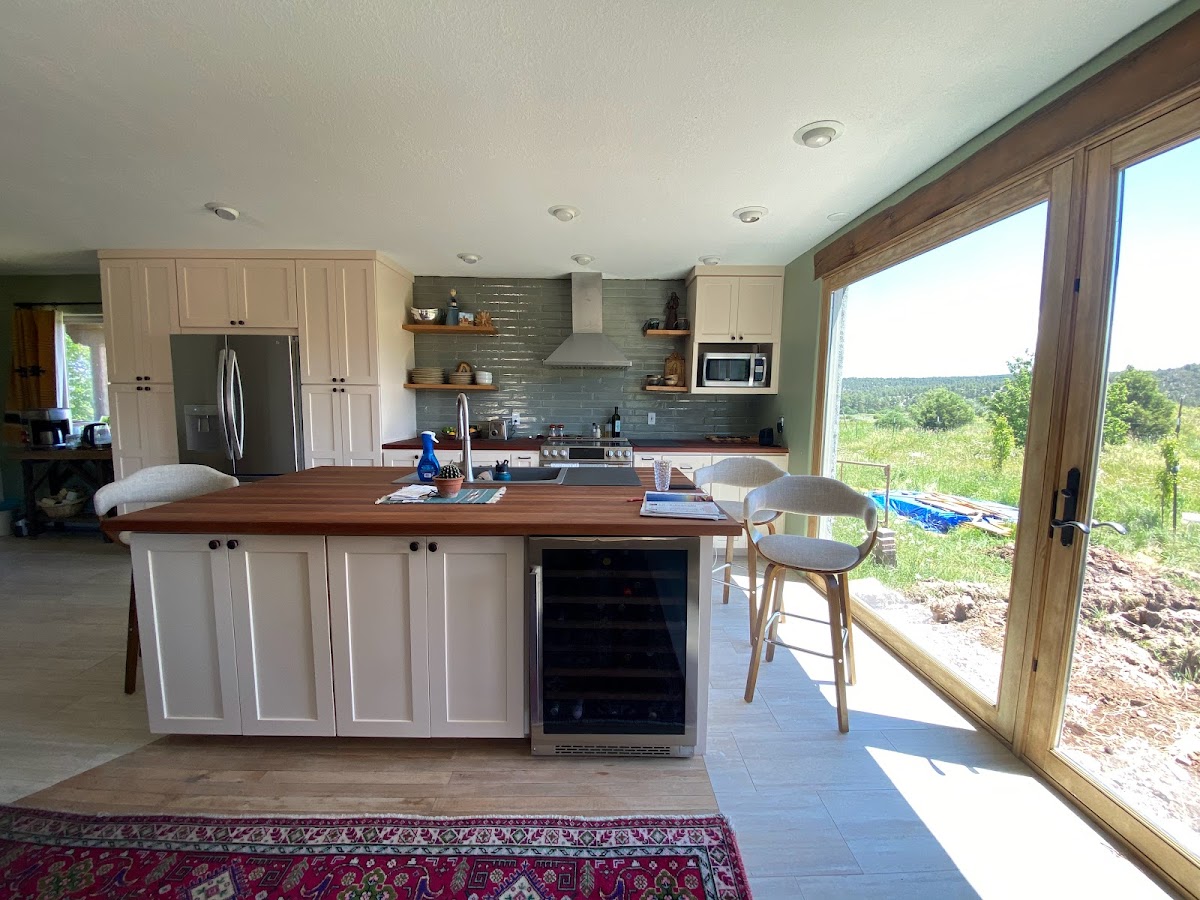 Ordonez custom cabinets & doors