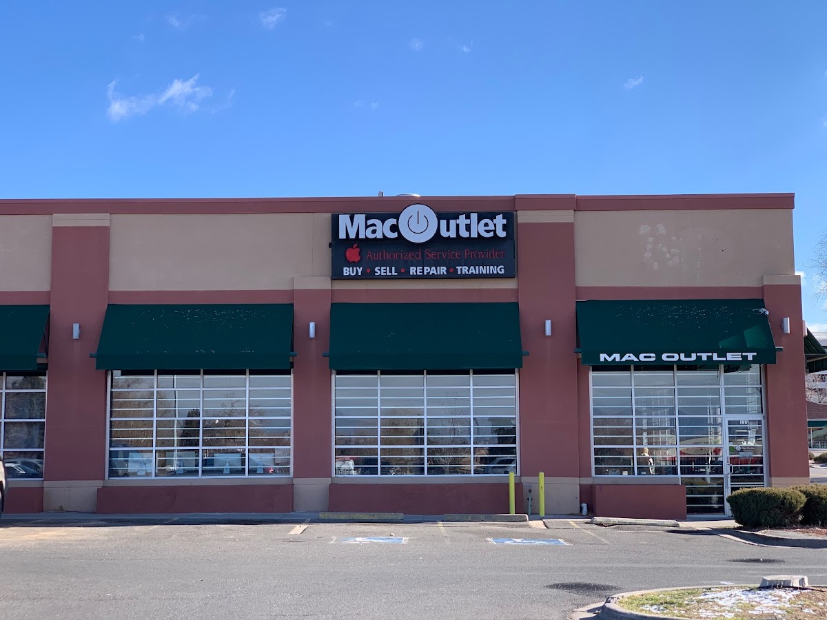 Mac Outlet
