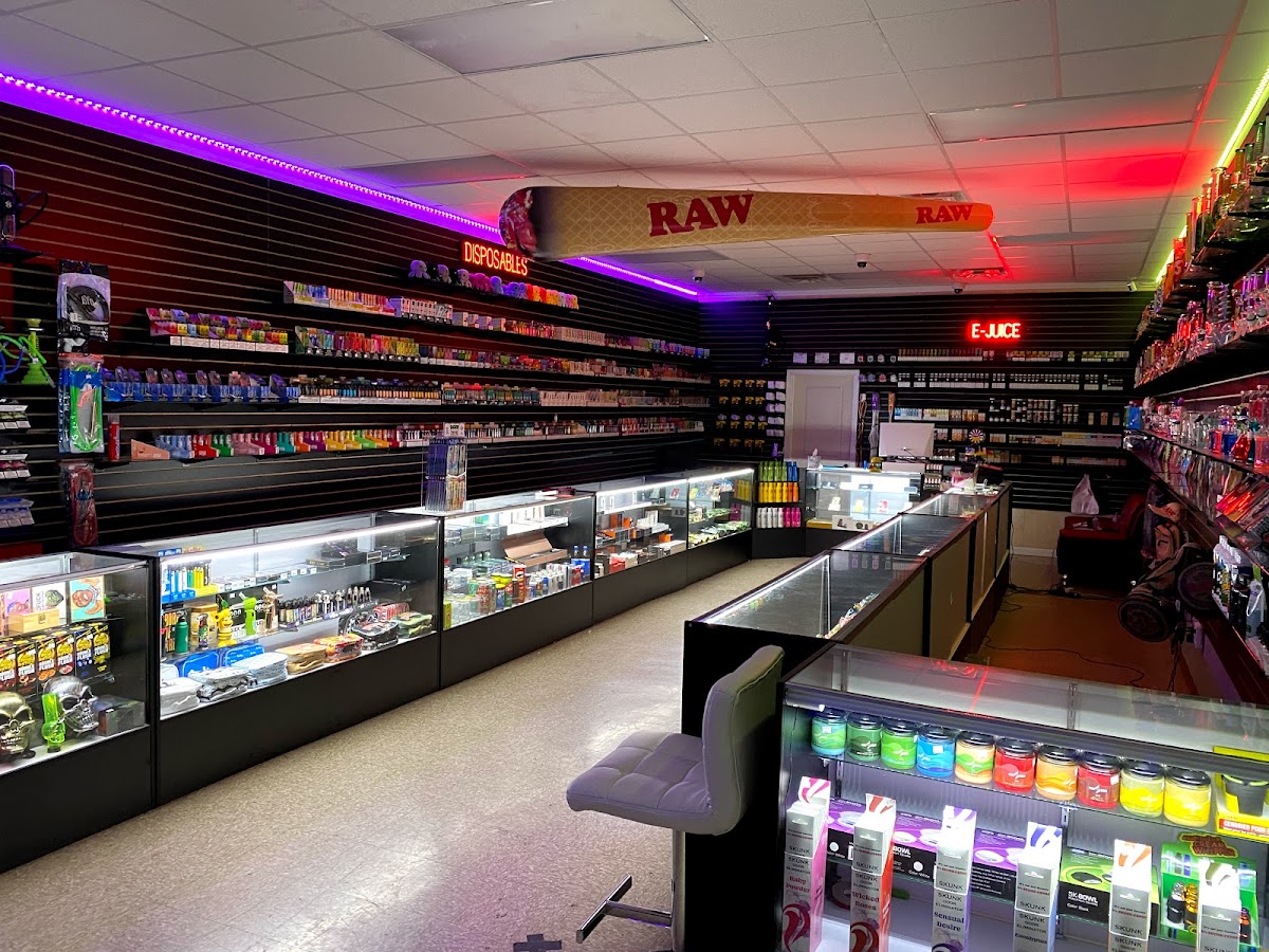 Dragon Smoke shop & Phone repair