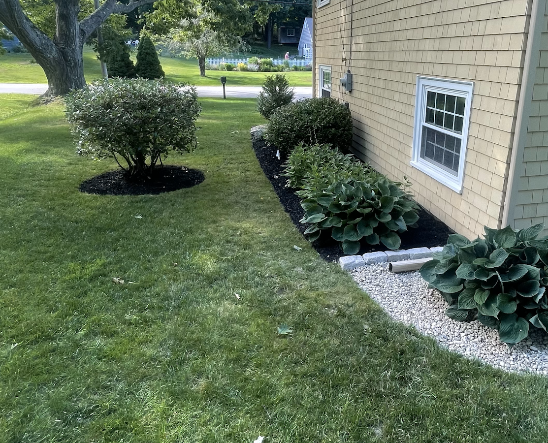 Harborside Landscaping LLC