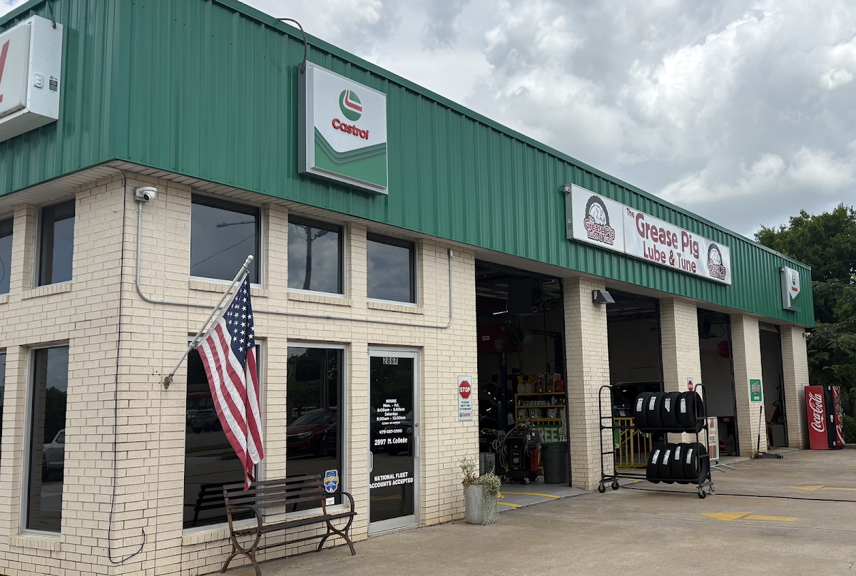 The Grease Pig Lube & Tune