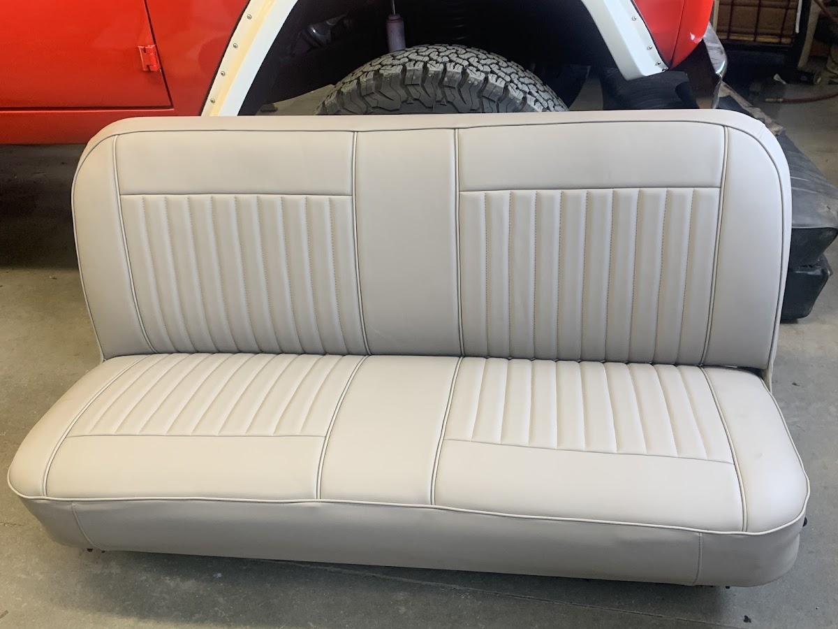 Art's Upholstery Shop