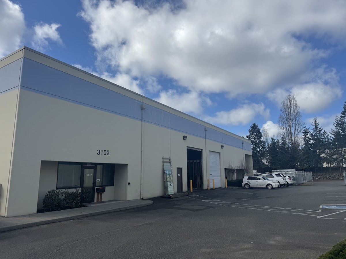 KARTAK GLASS & CLOSET, Corp. - KARTAK GLASS & CLOSET, Corp. Electrical Repair in Lakewood, WA photo