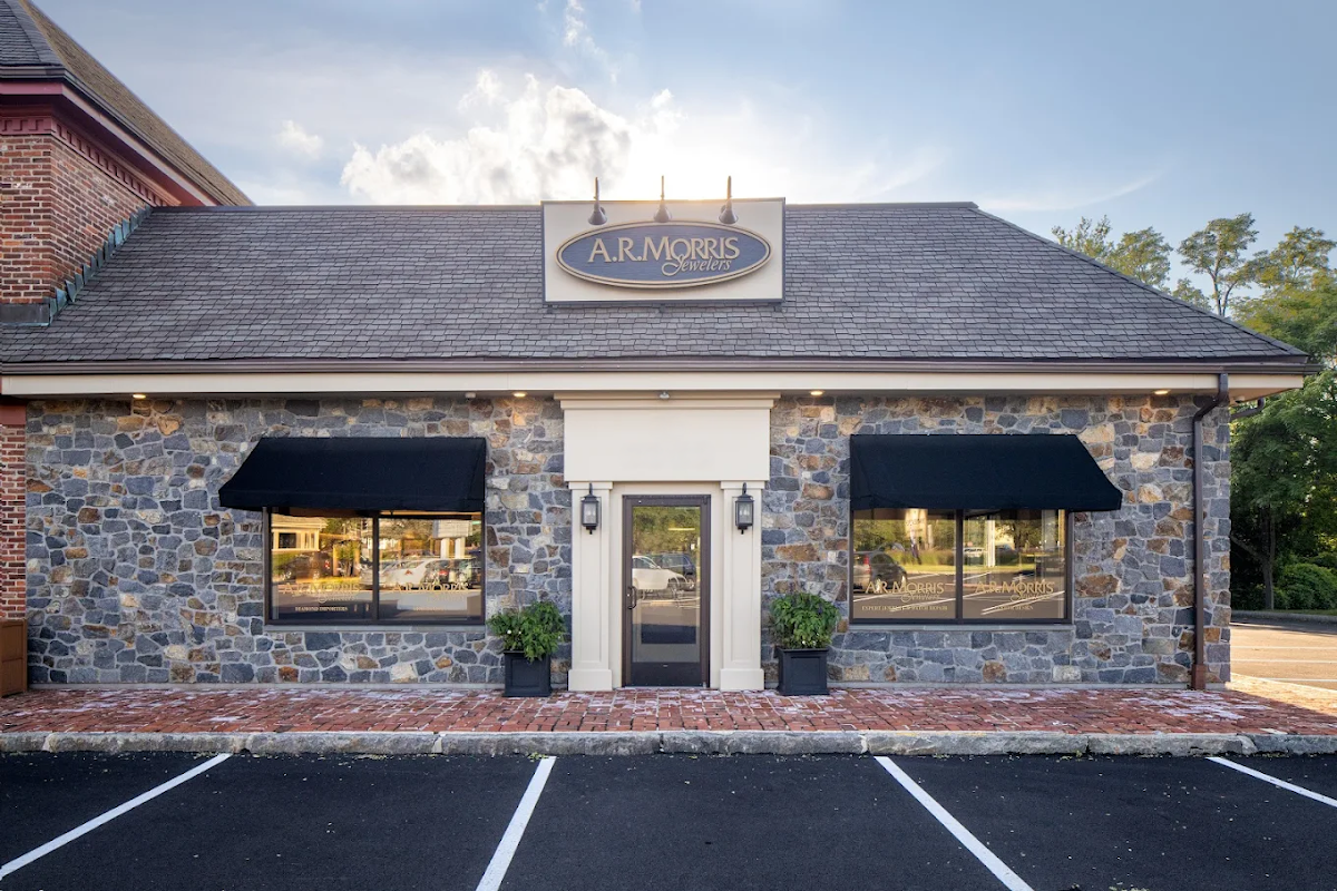 A R Morris Jewelers
