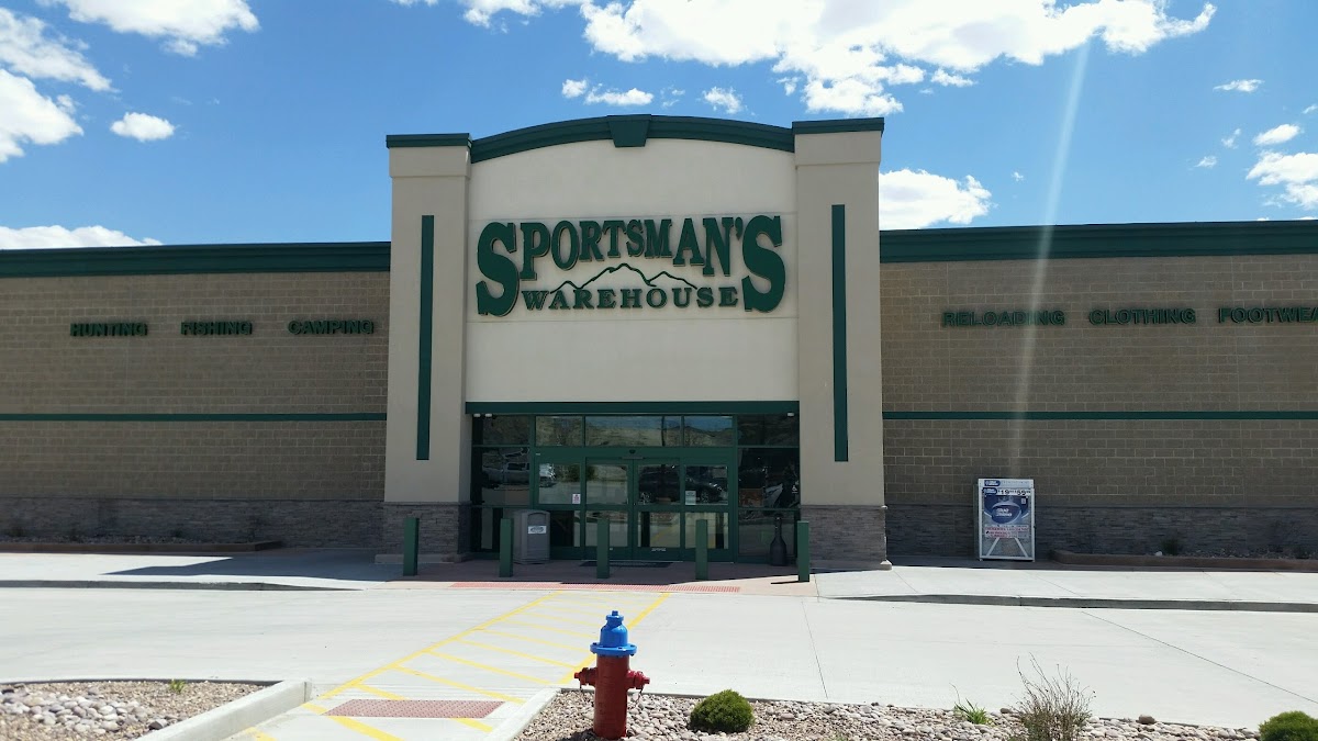 Sportsman's Warehouse