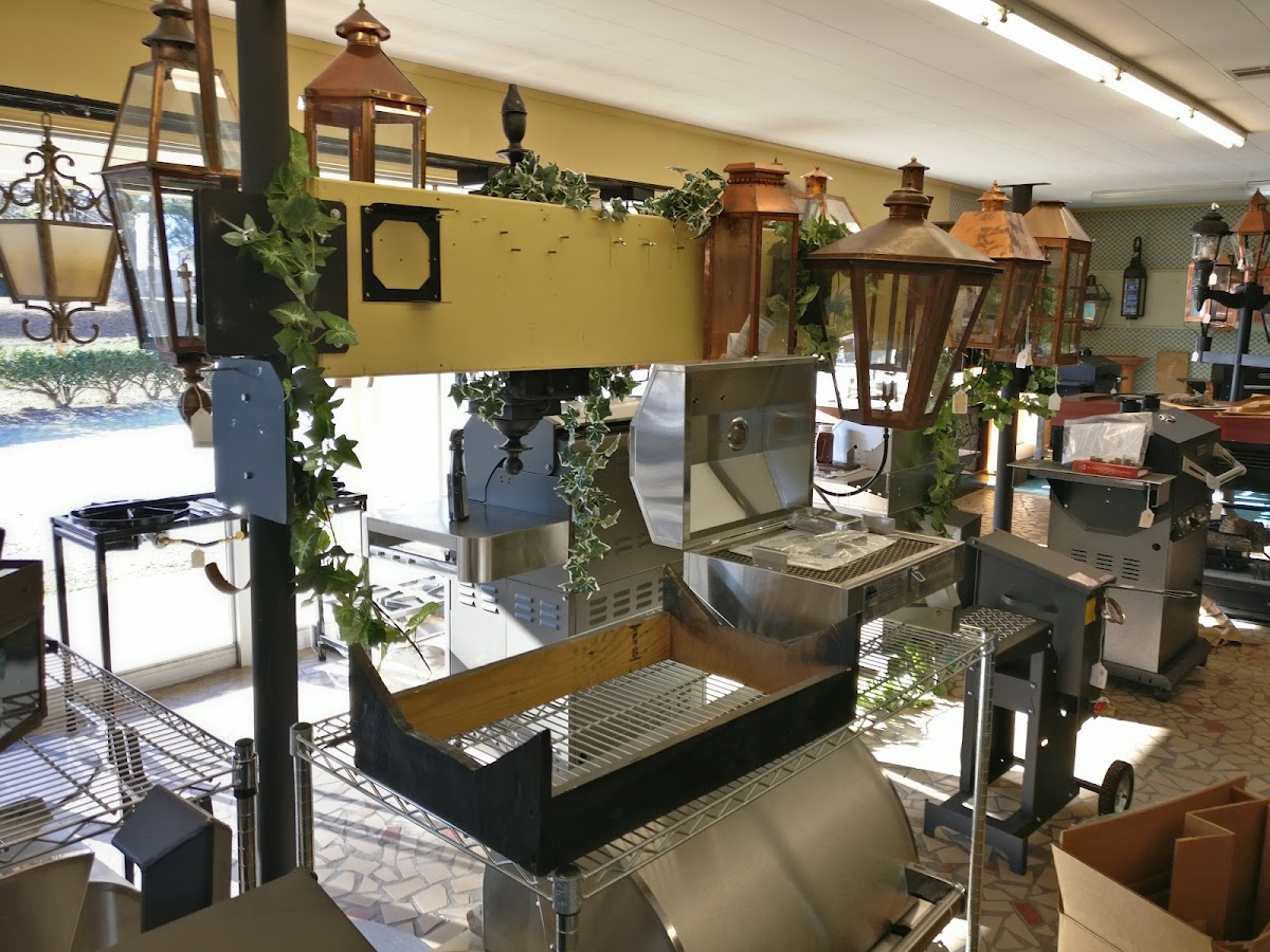 Golsons Gas Grills Logs & Lights