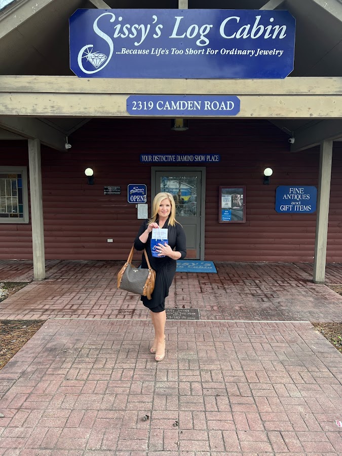 Sissy's Log Cabin