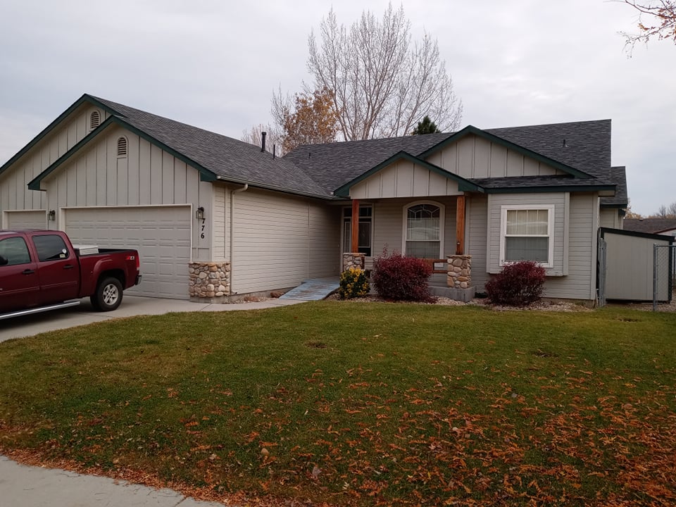 Mike's Roofing and Repairs LLC