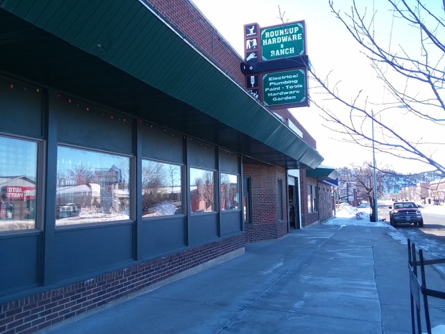 Roundup Hardware & Ranch