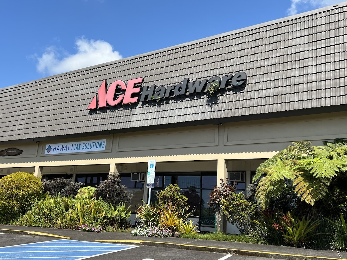 CAPTAIN COOK ACE HARDWARE