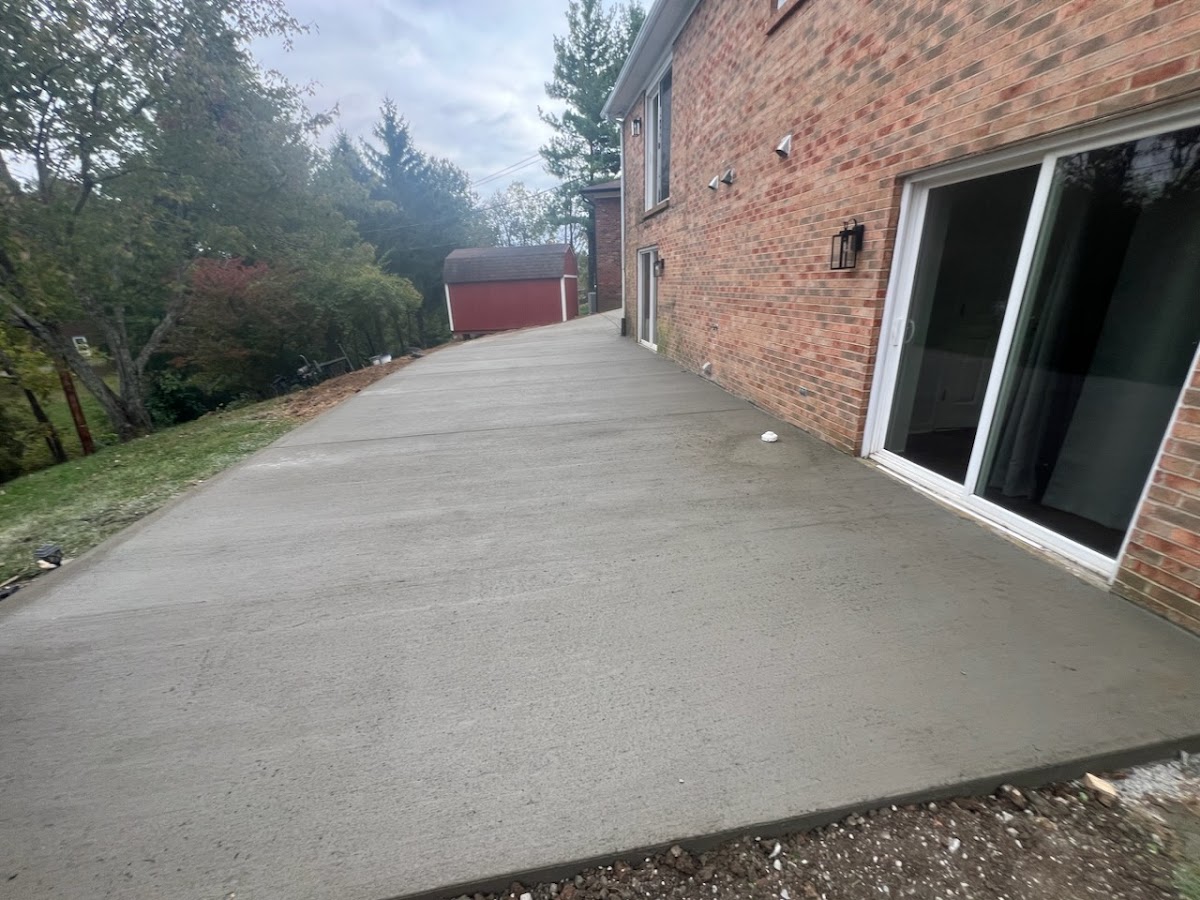 Perez & Perez Concrete Services LLC Driveway Repair in Berea, KY photo