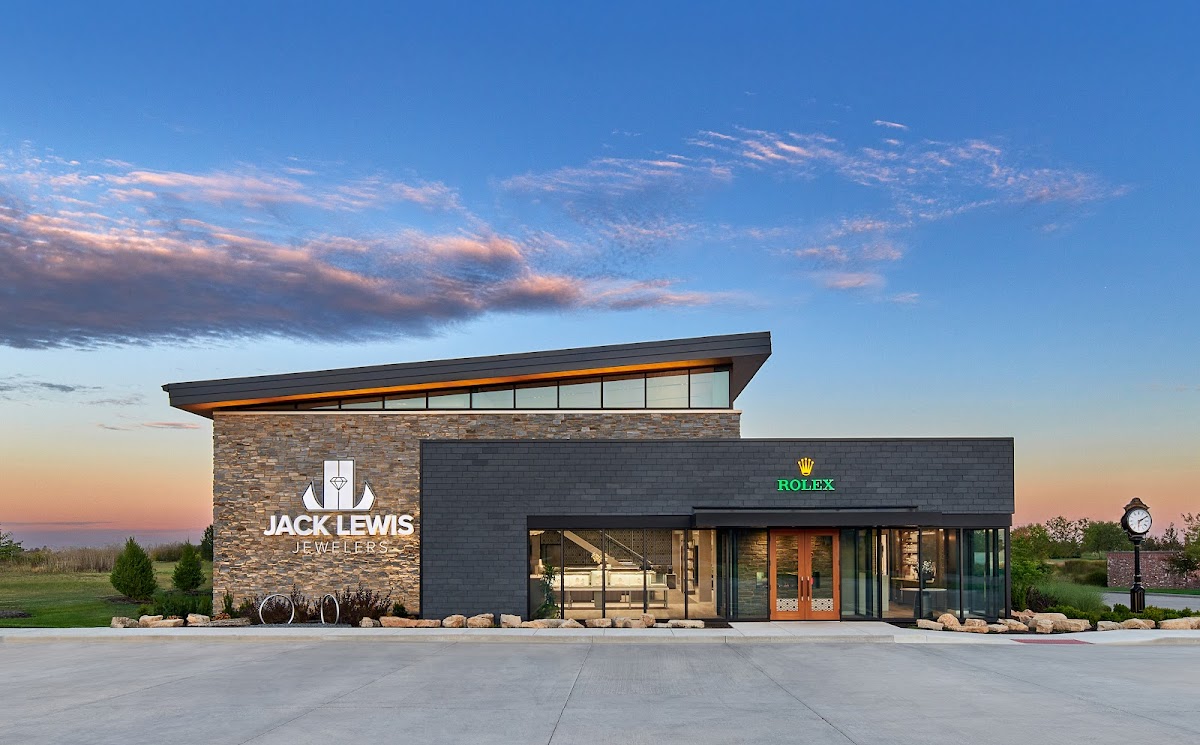 Jack Lewis Jewelers - Jack Lewis Jewelers Jewelry Repair in Bloomington, IL photo