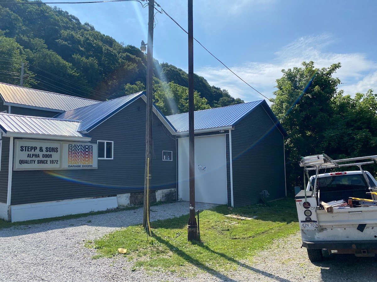 Stepp & Sons Garage Doors
