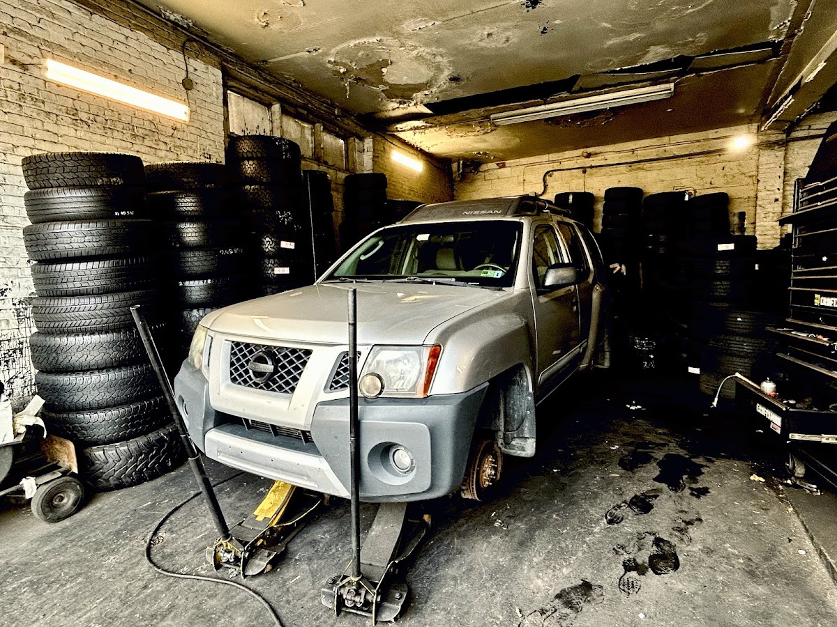 VAC TIRES & MOBILE SERVICES