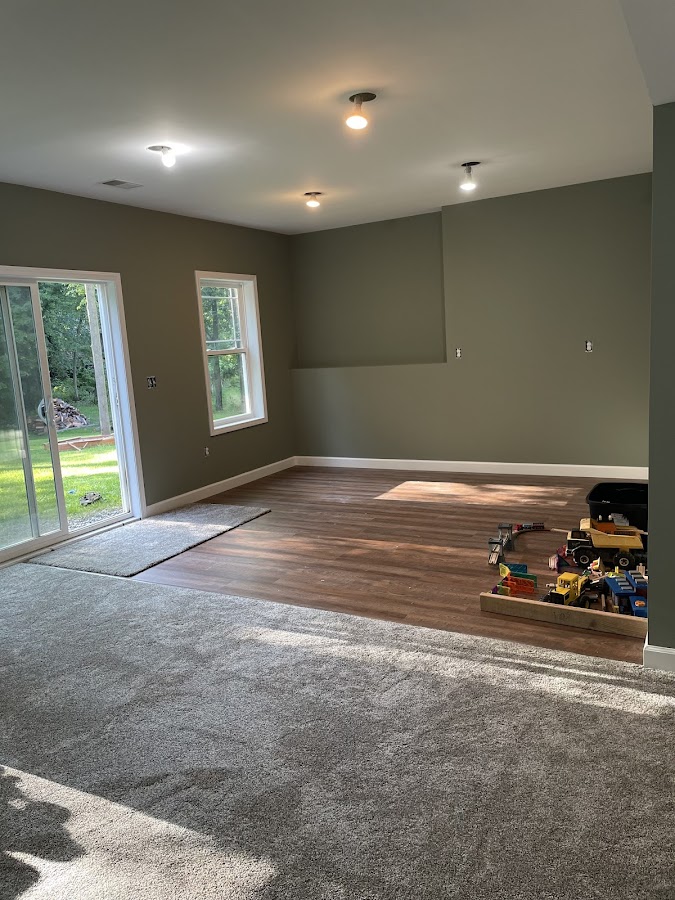 Roaring Flooring & Basement Finishing