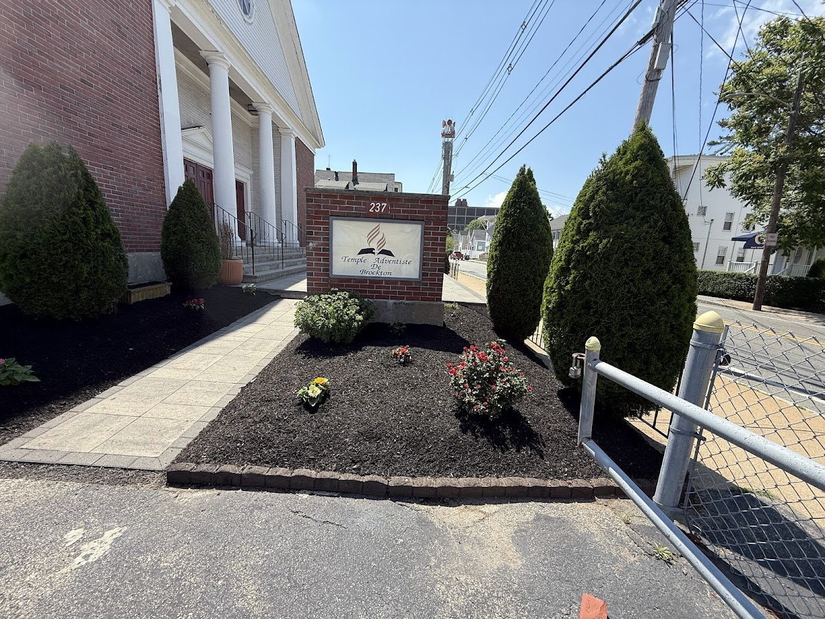 Land Love Lawn Maintenance, LLC