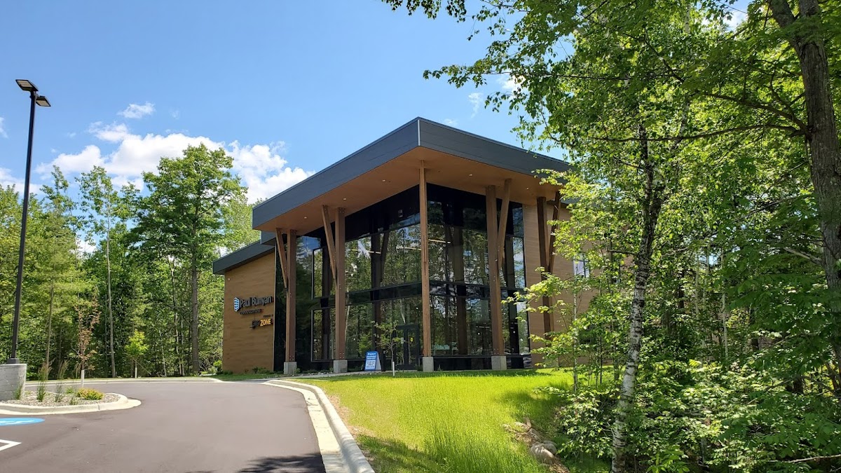 Paul Bunyan Communications Grand Rapids Customer Service & Technology Center