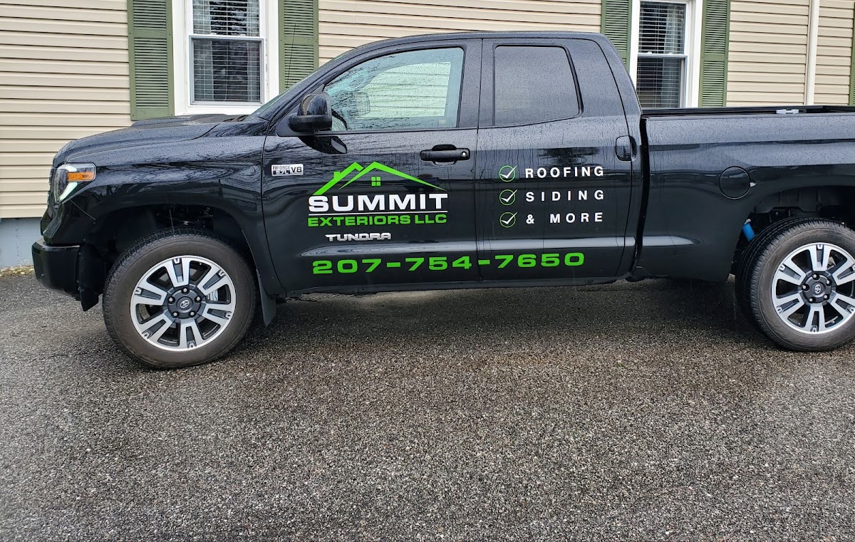 Summit Exteriors, LLC