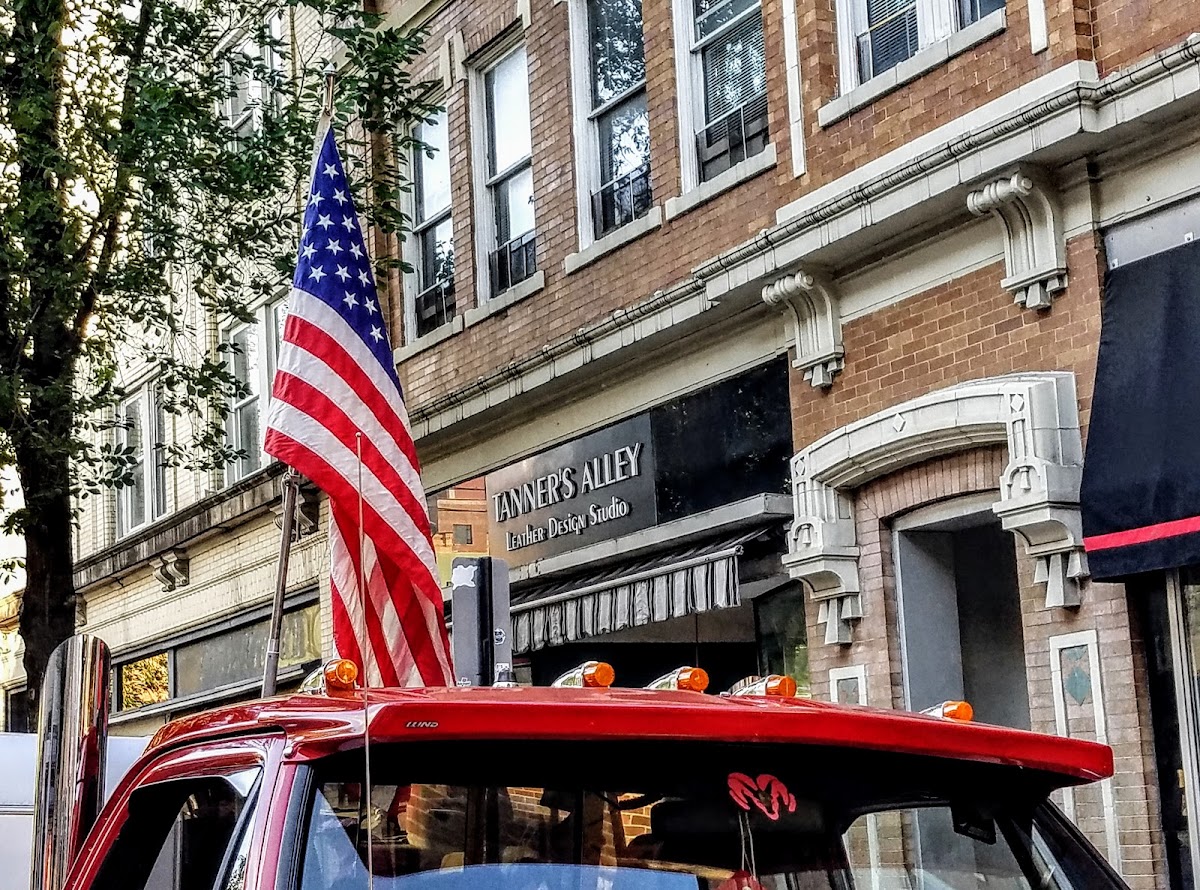 Tanner's Alley Leather