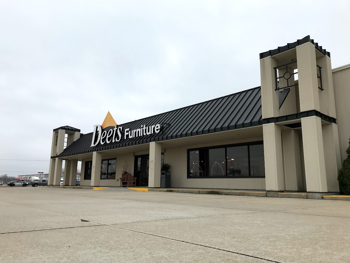 Deets Furniture & Mattress
