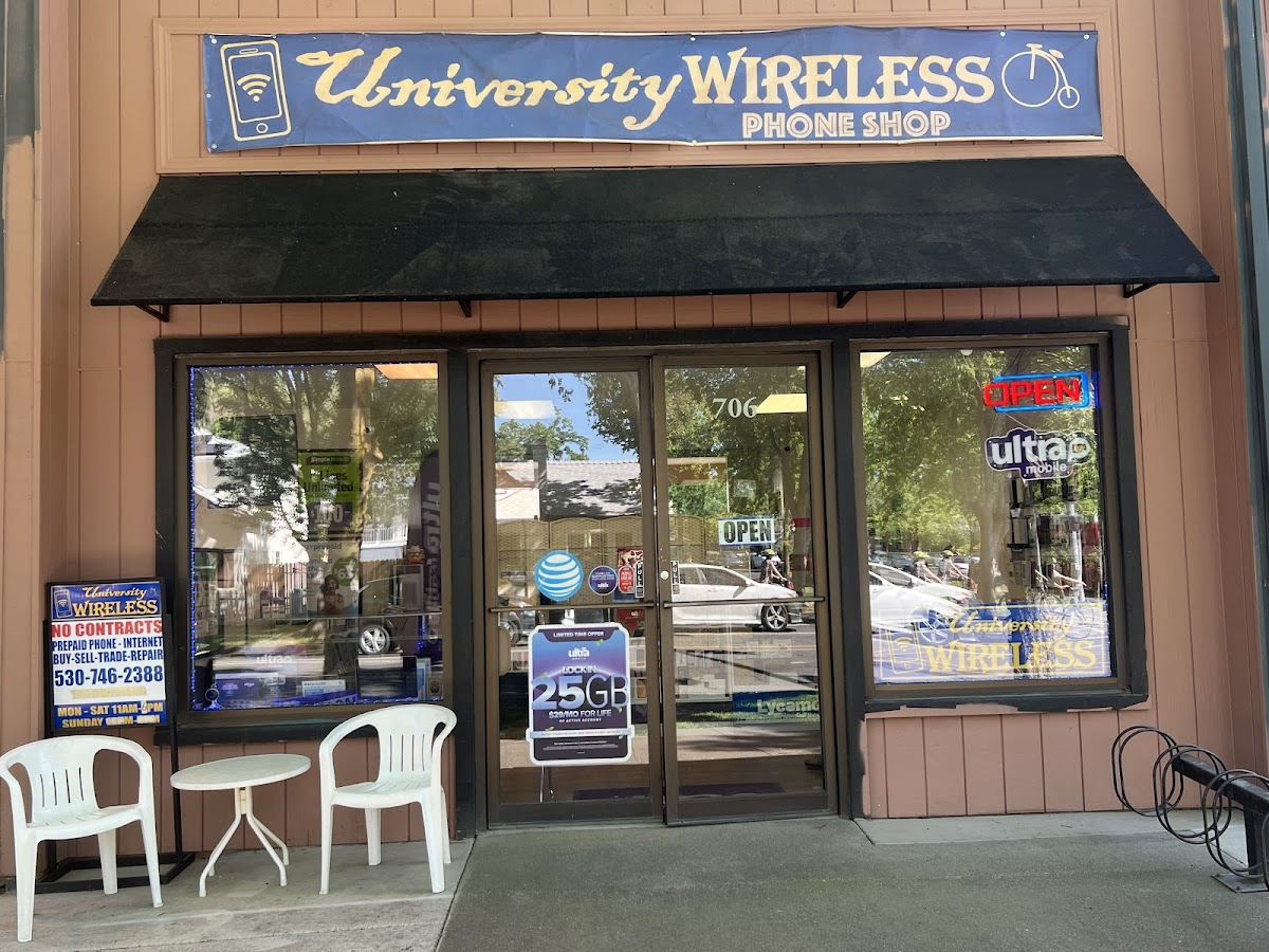 University Wireless - Cell Phone Store