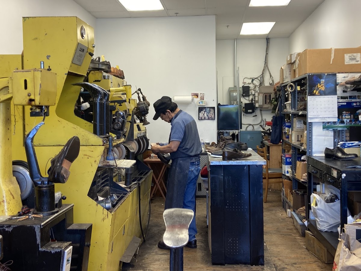 Chesterbrook Shoe Repair