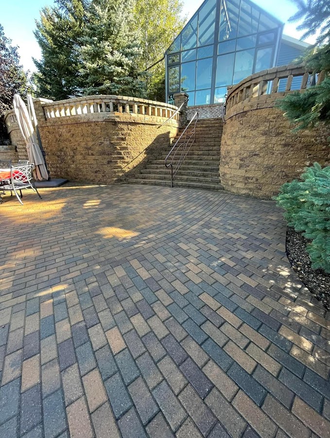 Hardscapes Plus