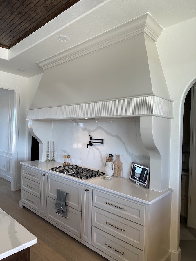 Pedro's Custom Cabinets